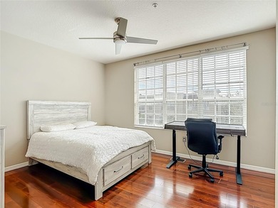 GATED TOWNHOME close to BAYSHORE BLVD, 3 Bed/2Full Baths /2Half - photo 12