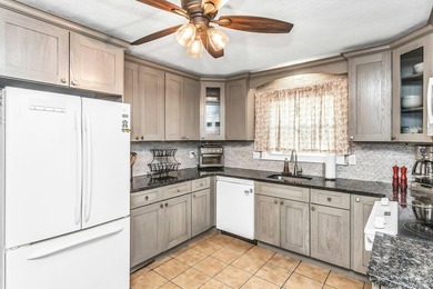 Welcome home to this beautiful 3/4 bedroom Cape Cod . The 4th - photo 13