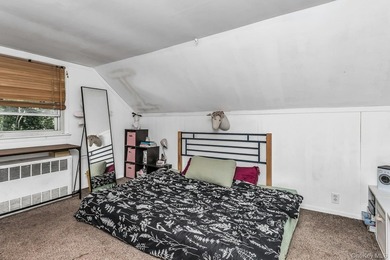 Welcome home to this beautiful 3/4 bedroom Cape Cod . The 4th - photo 20