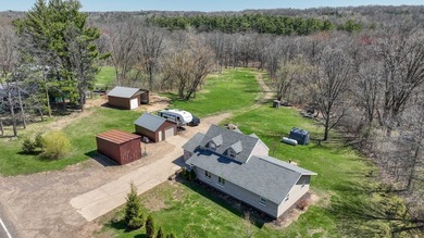 Enjoy the best of country living without giving up convenience - photo 22