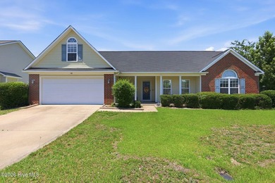 (private lake, pond, coastal) Home For Sale in Raeford North Carolina