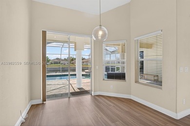 Wake up to the promise of a perfect Florida day in this - photo 10