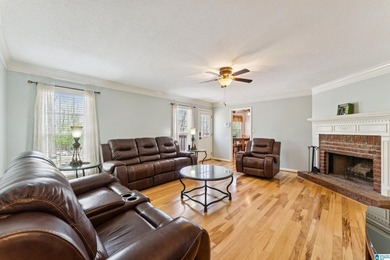 Welcome home to a well maintained 3 bedroom, 2 full bathroom - photo 14
