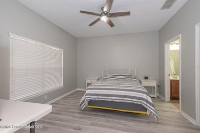 Move-in ready Mediterranean style home in beautiful Indian River - photo 14