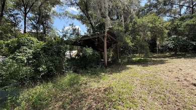 Nestled on 2.35-acre parcel just 5 minutes from Hernando Beach - photo 17