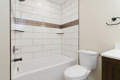 Brand new build in beautiful Cape Fair! This modern home - photo 20