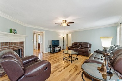 Welcome home to a well maintained 3 bedroom, 2 full bathroom - photo 22