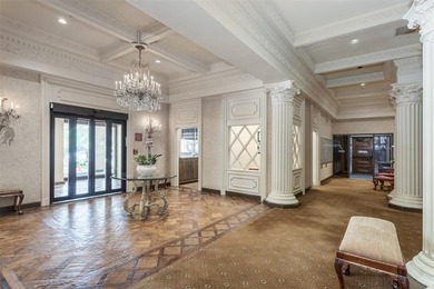 BACK ON MARKET Refreshed, Repainted and Ready to go! Spacious