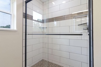 Brand new build in beautiful Cape Fair! This modern home - photo 31