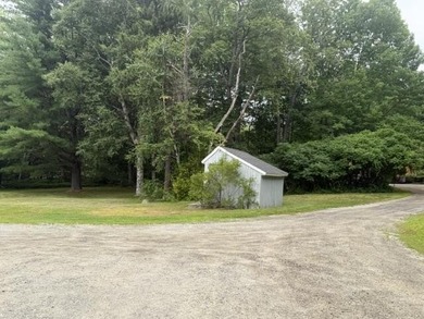 Great location near the Belgrade Village (next door to the - photo 41