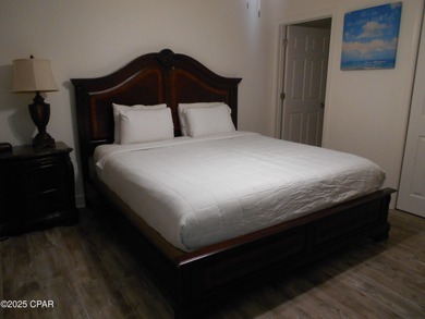 This 15th floor unit comes FULLY FURNISHED and is in pristine - photo 10