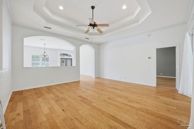 Experience REFINED FLORIDA LIVING in this exceptional home - photo 6