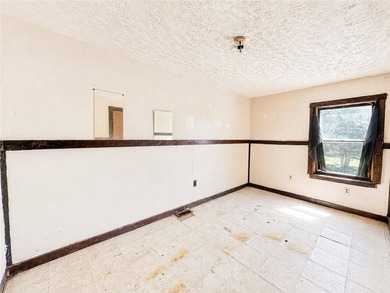 Value-Add Duplex Investment Opportunity! Calling all investors - photo 11