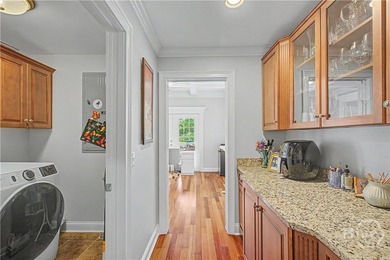 A rare opportunity to own on Beautiful Sapphire Island located - photo 11