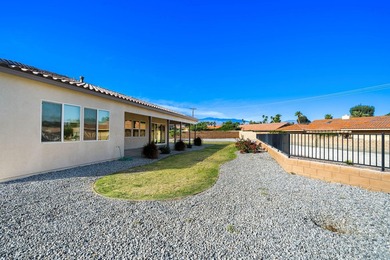 Welcome to 42787 Rachel Court, a contemporary desert retreat - photo 22