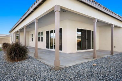 Welcome to 42787 Rachel Court, a contemporary desert retreat - photo 23