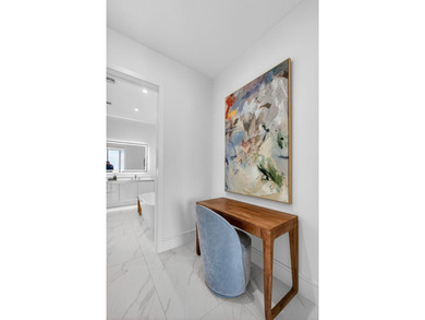 Welcome to Nautilus 220-where brand-new waterfront luxury meets - photo 33