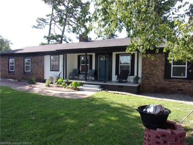 Arkansas River Home For Sale in Ozark Arkansas