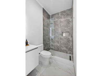 Welcome to Nautilus 220-where brand-new waterfront luxury meets - photo 46