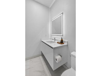 Welcome to Nautilus 220-where brand-new waterfront luxury meets - photo 47