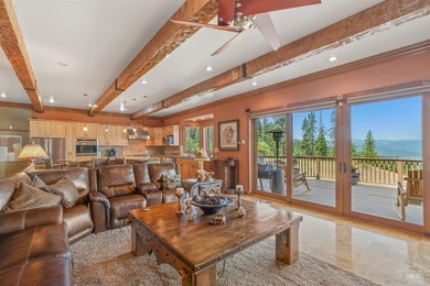 Discover this beautiful mountain retreat with amazing views of - photo 10