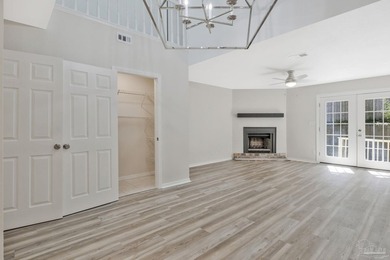Welcome to this beautifully updated 2-bedroom end-unit townhome - photo 9