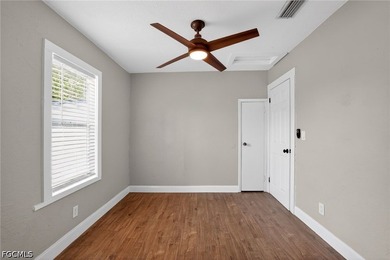 This adorable home is as lovely inside as it is from the street - photo 14