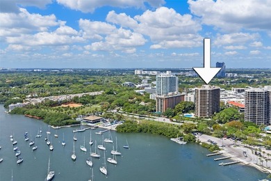 Designed by renowned architect Kenneth Treister, Yacht Harbour - photo 5