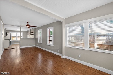 This adorable home is as lovely inside as it is from the street - photo 16