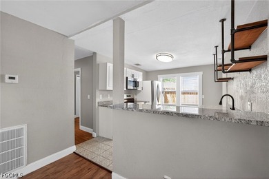 This adorable home is as lovely inside as it is from the street - photo 20
