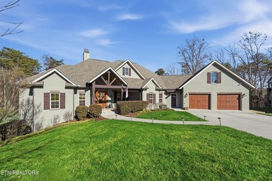 Fort Loudoun Lake Home For Sale in Knoxville Tennessee