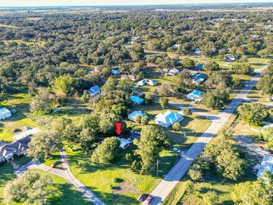 Welcome to this thoughtfully designed single-story residence in - photo 25