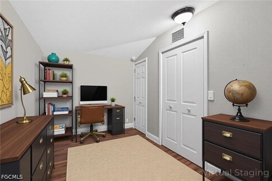 This adorable home is as lovely inside as it is from the street - photo 28
