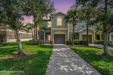 Move right into this spacious 3-bedroom, 2.5-bath end-unit - photo 1