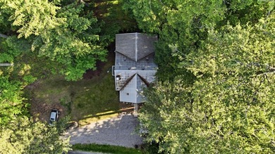 Charming bungalow tucked away on a secondary lot on Newman Lake - photo 35
