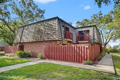 Lovely updated 2-bedroom, 2.5 bath townhouse featuring 2 - photo 1