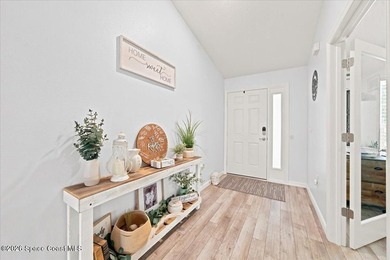 Welcome Home to your amazing Pool Home Oasis nestled in a quiet - photo 9