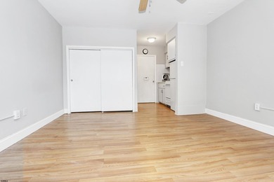 BEACHFRONT CONDO WITH BEACH VIEWS!! VACANT VACANT VACANT! Don't - photo 11