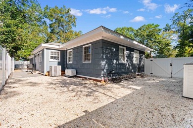 Your quintessential coastal retreat awaits. This immaculate - photo 36