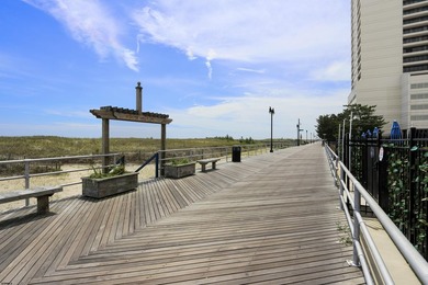 BEACHFRONT CONDO WITH BEACH VIEWS!! VACANT VACANT VACANT! Don't - photo 37