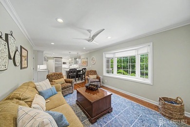 icture-perfect Colonial blending timeless design, modern updates - photo 12