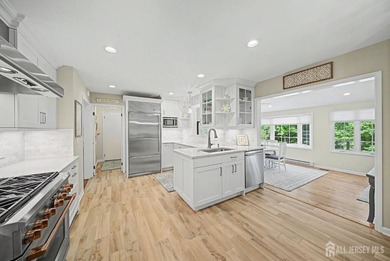 icture-perfect Colonial blending timeless design, modern updates - photo 15