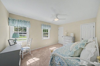 icture-perfect Colonial blending timeless design, modern updates - photo 23