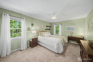 icture-perfect Colonial blending timeless design, modern updates - photo 27
