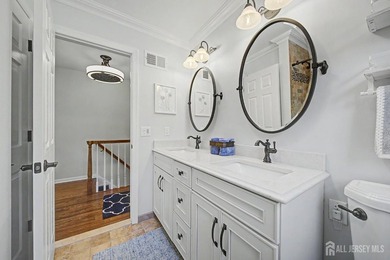 icture-perfect Colonial blending timeless design, modern updates - photo 30