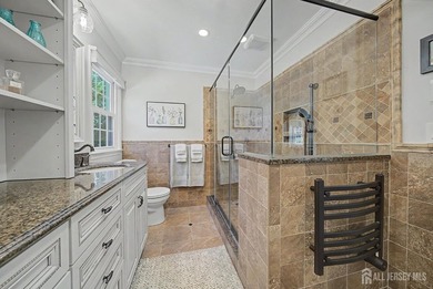 icture-perfect Colonial blending timeless design, modern updates - photo 33
