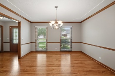 Pride of ownership at every turn, spacious floor plan & quality - photo 8