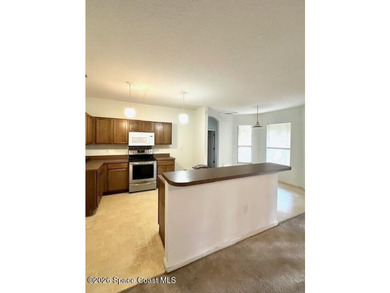 Opportunity awaits! Whether you're looking for room to grow or - photo 8