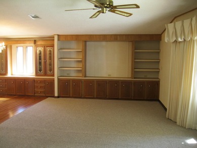 Spacious and well maintained 2 Bedroom 2 bathroom mobile home - photo 32