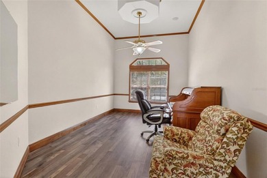 Welcome to your slice of LAKEFRONT, LAKE VIEW, POOL HOME - photo 19
